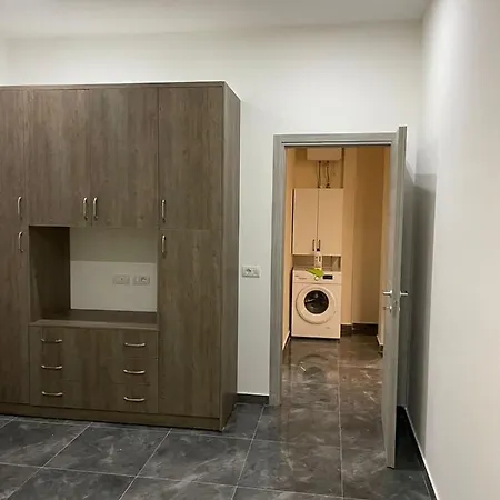 아파트 Casa Vacanze Gioele Halilaj