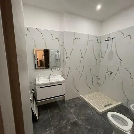 Casa Vacanze Gioele Halilaj * Vlorë